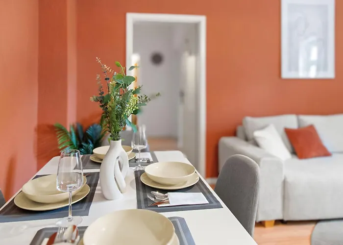 Stilvolles Apartment Mit Festungsblick Im Zentrum